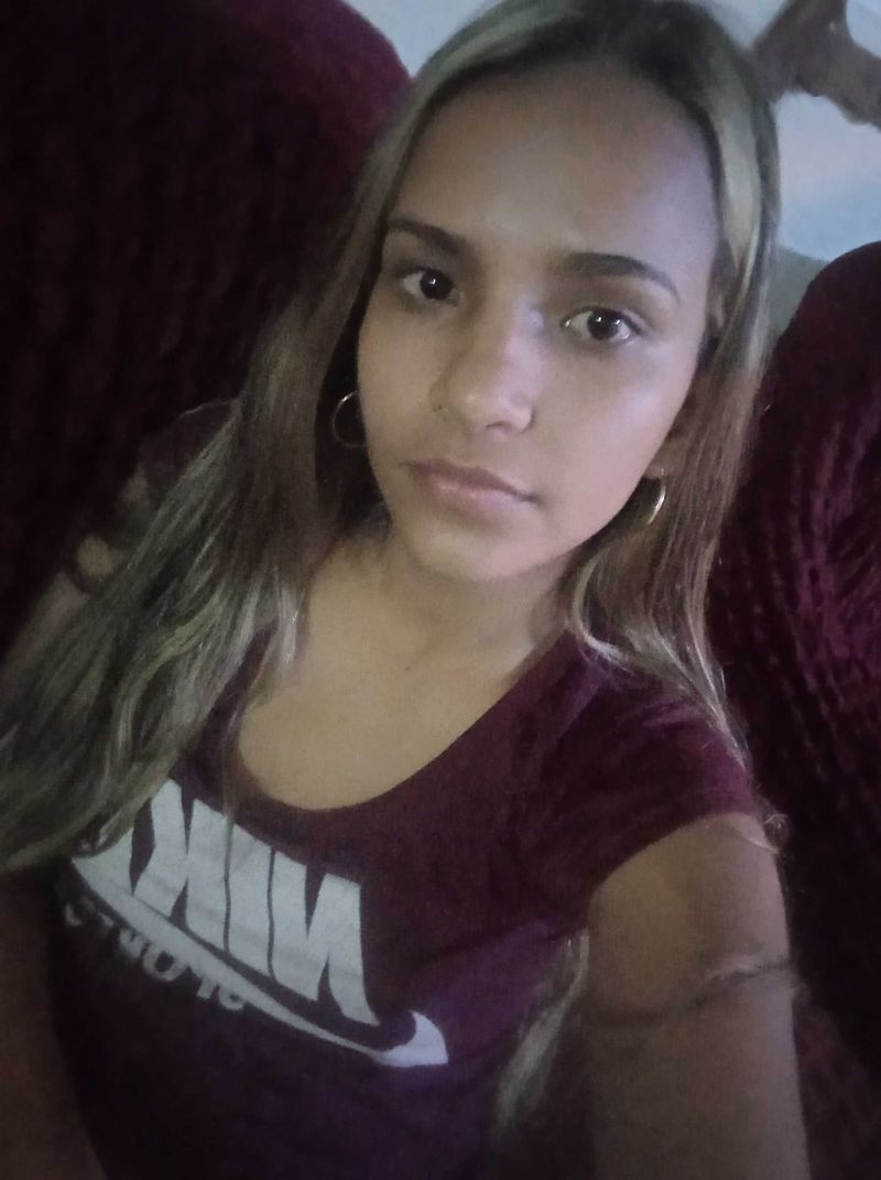 Yari, 24