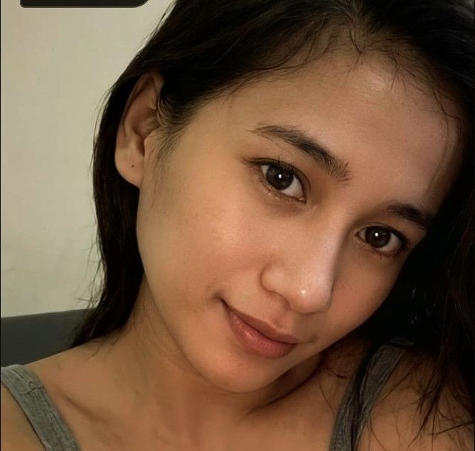 Dy, 32