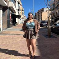 Lucia, 30