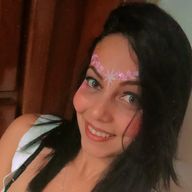 Juliana, 26