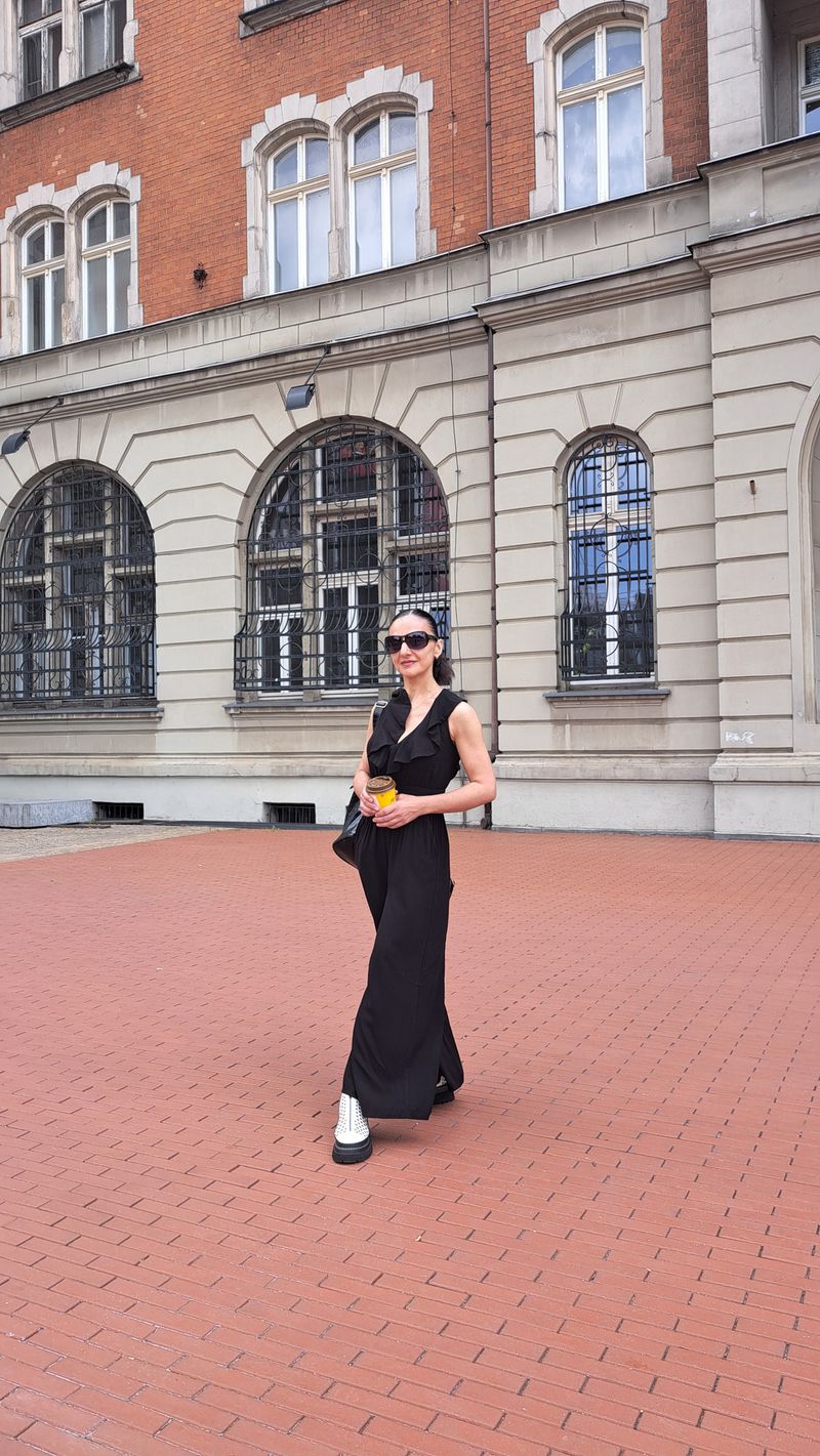 Irina, 48