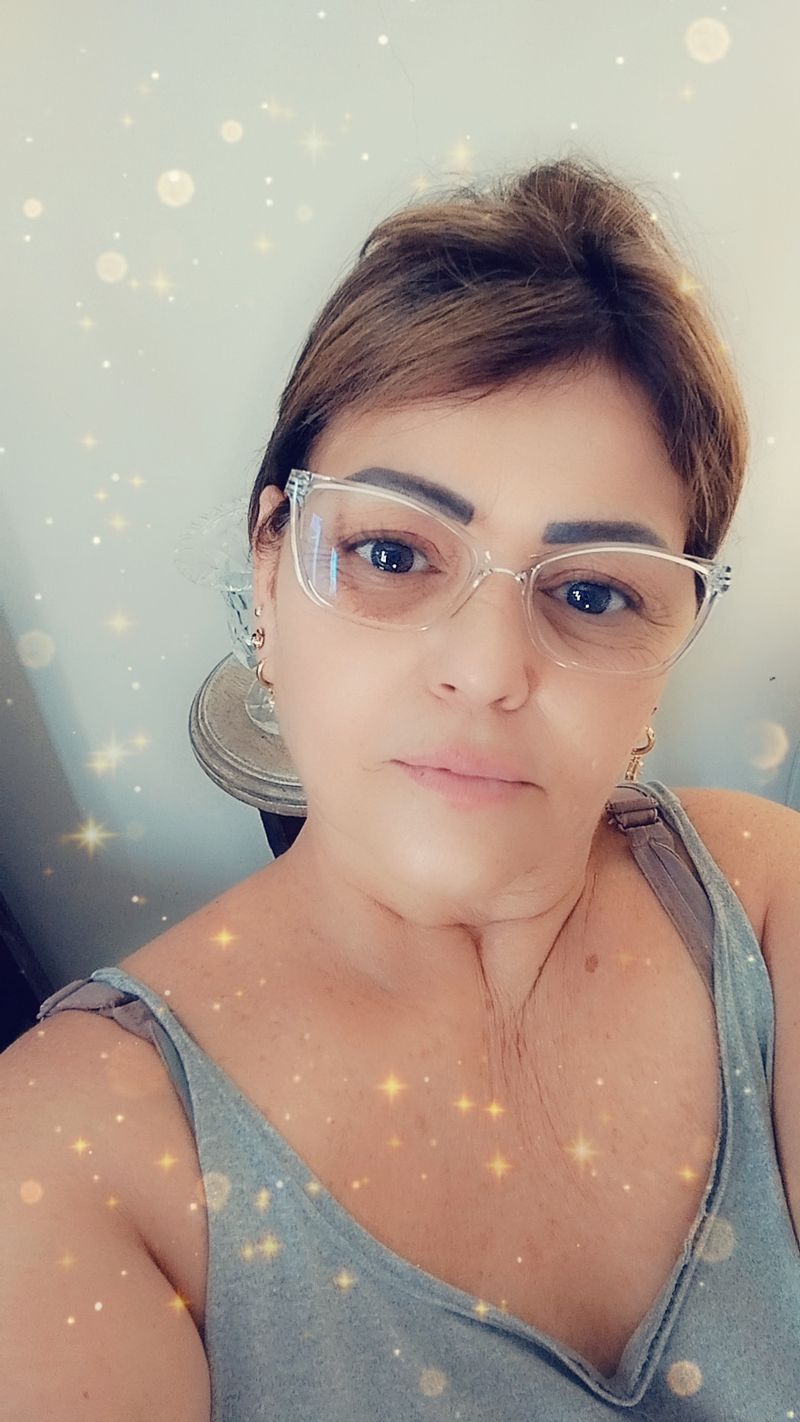 Ana Cristina, 60