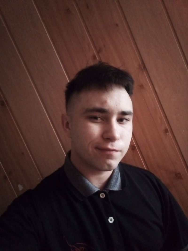 Илья, 20