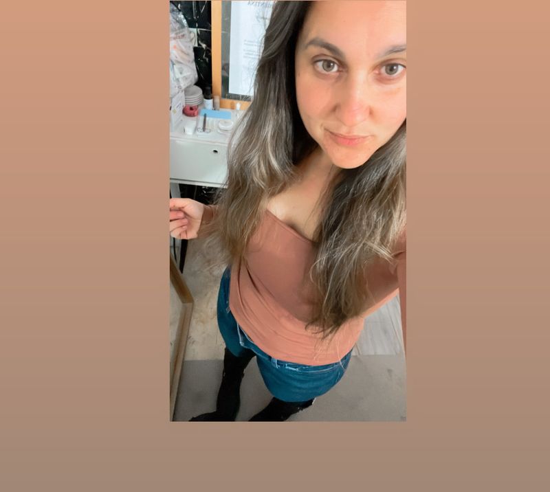 Karen, 37