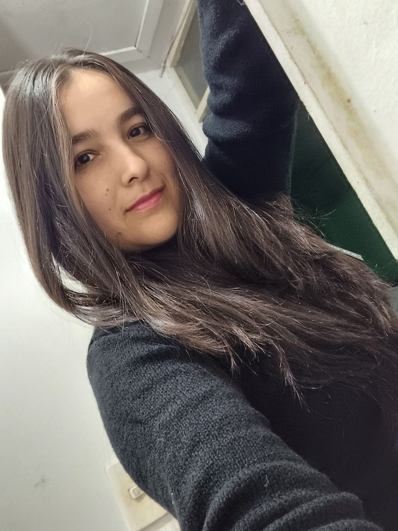 Nicol, 29