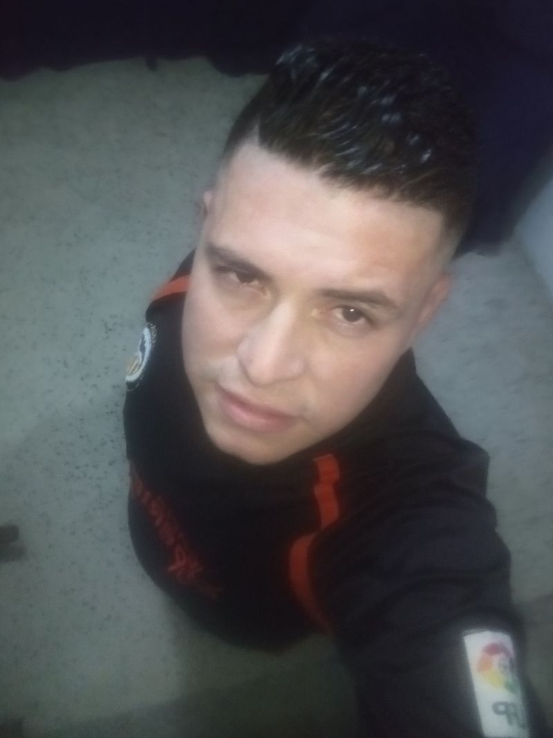 José Luis, 39