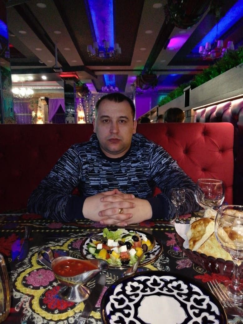 Евгений, 42