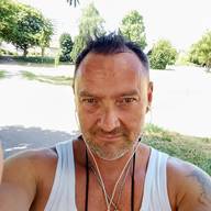 Wojtek, 53