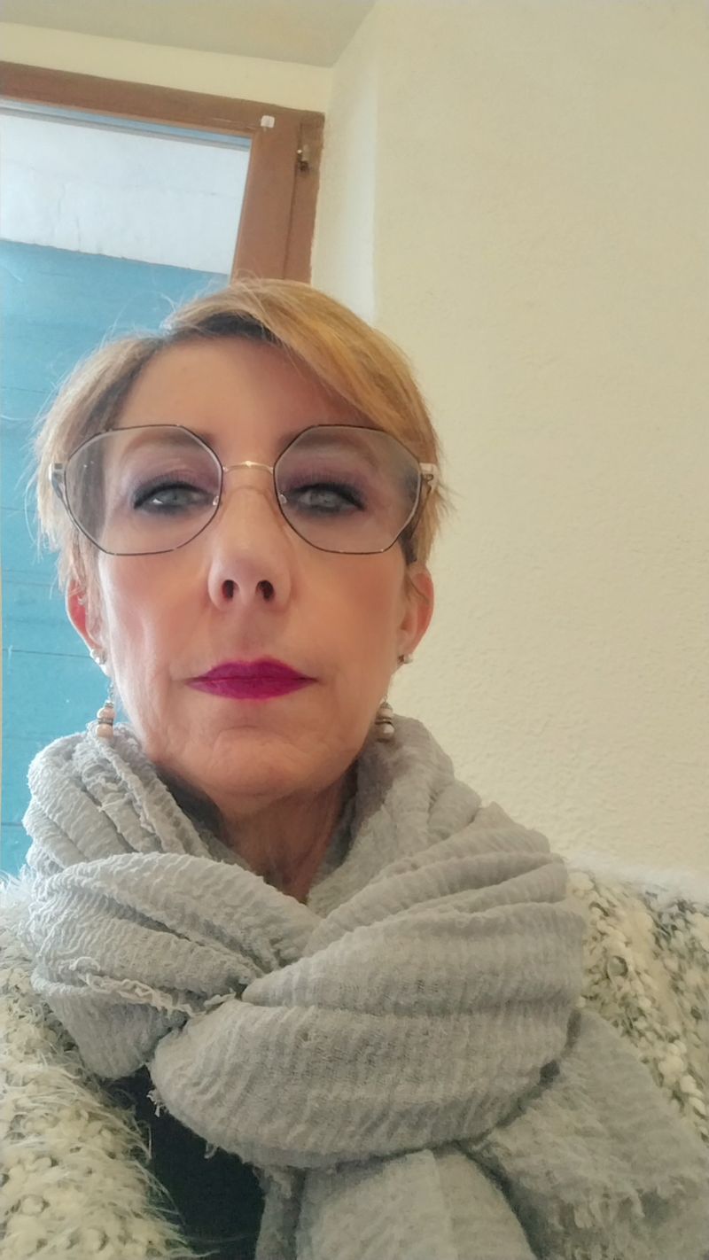 Nathalie Martin, 60