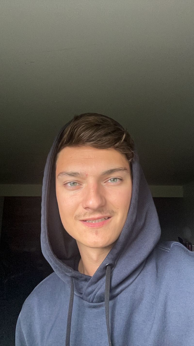 Elo, 22