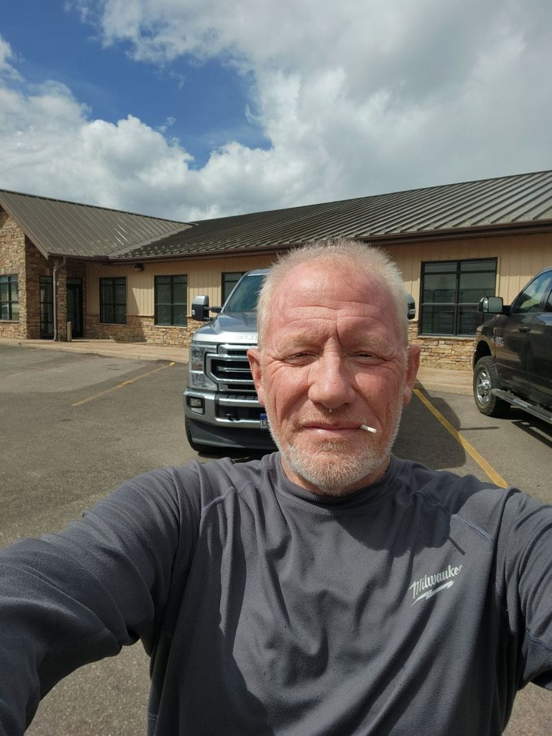Derrick, 55