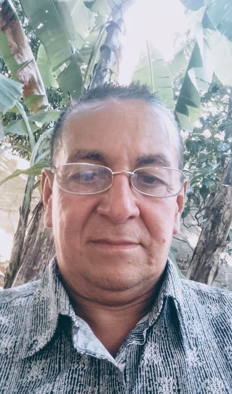 Luis, 55