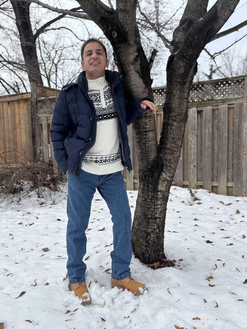 Alex, 38