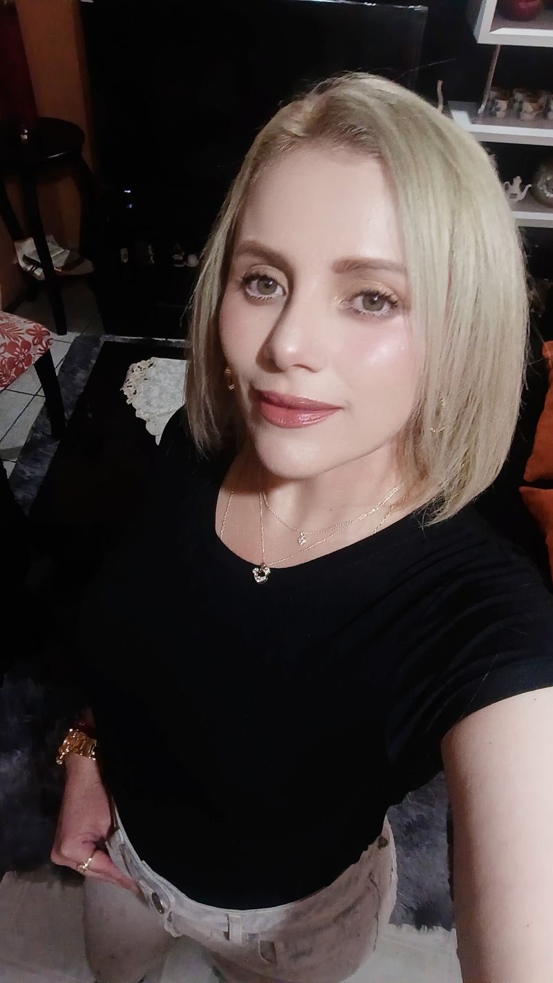 Kari, 46