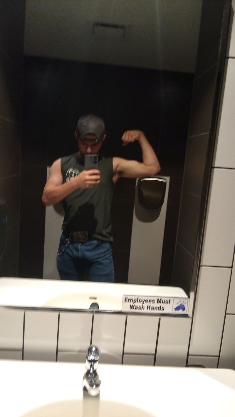 Jack, 20