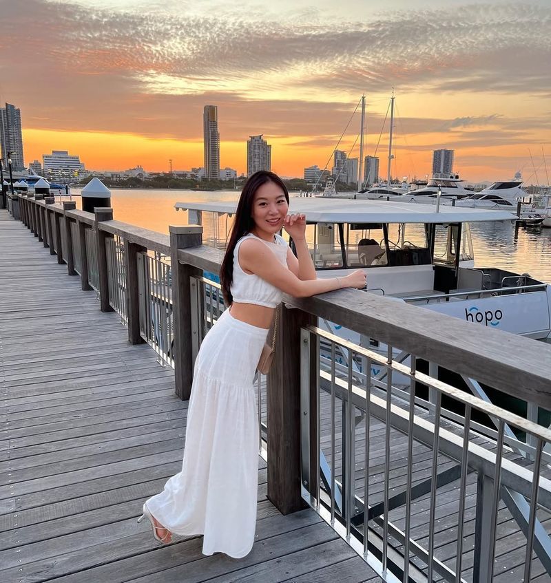 Kate, 35