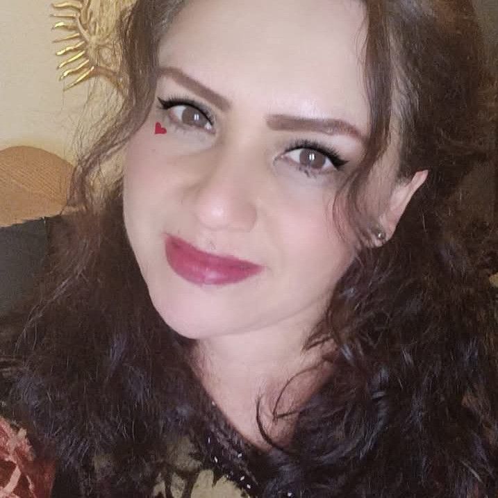 Valerie, 47
