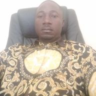 Sylvain, 40