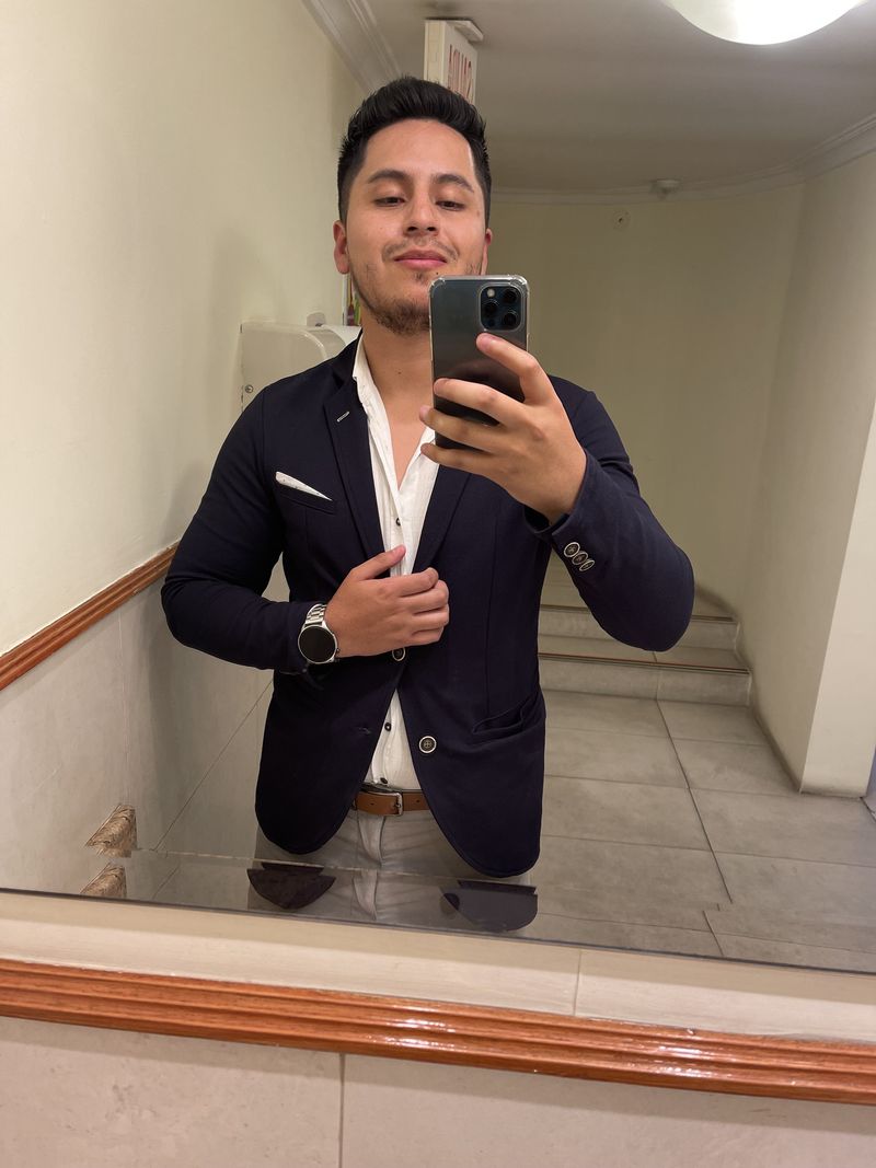 Gabriel, 30