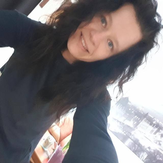 Bea, 46