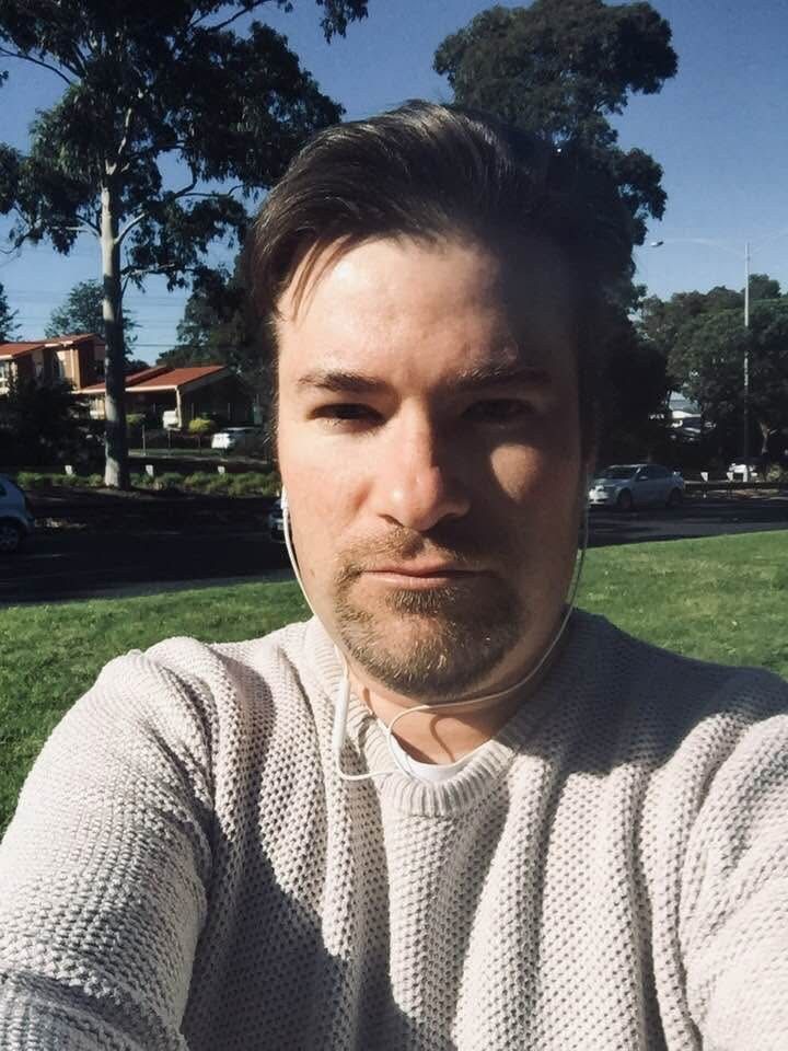 Esteban, 40