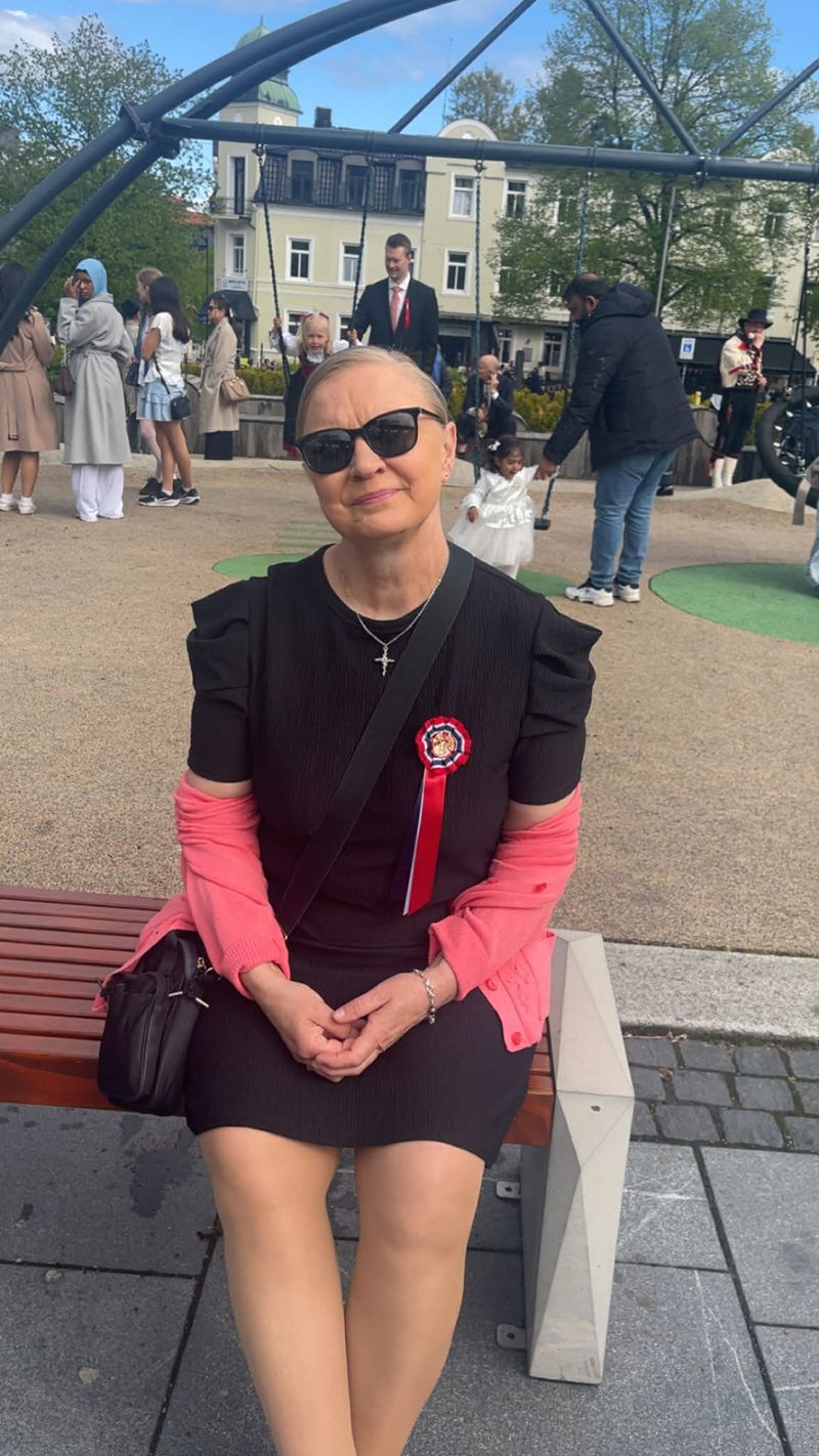 Renata, 50
