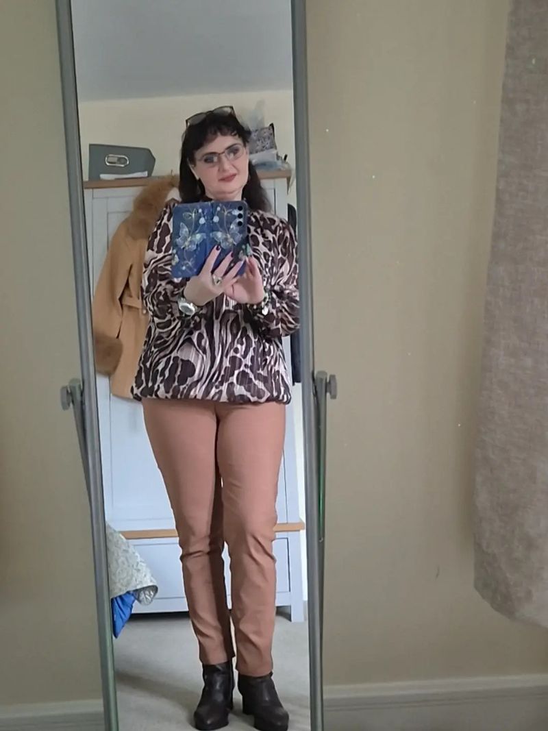 Barbara, 60