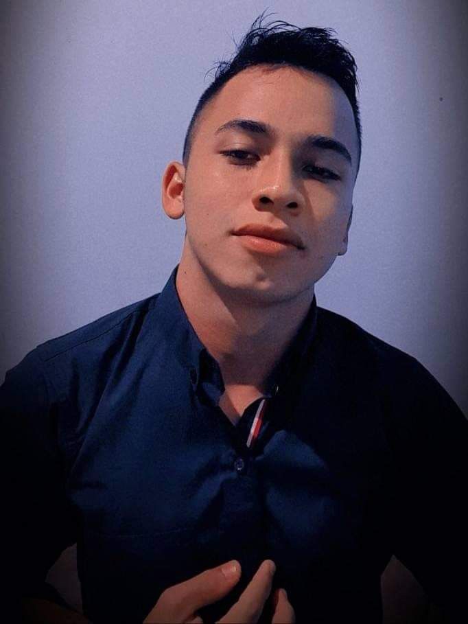 José, 24