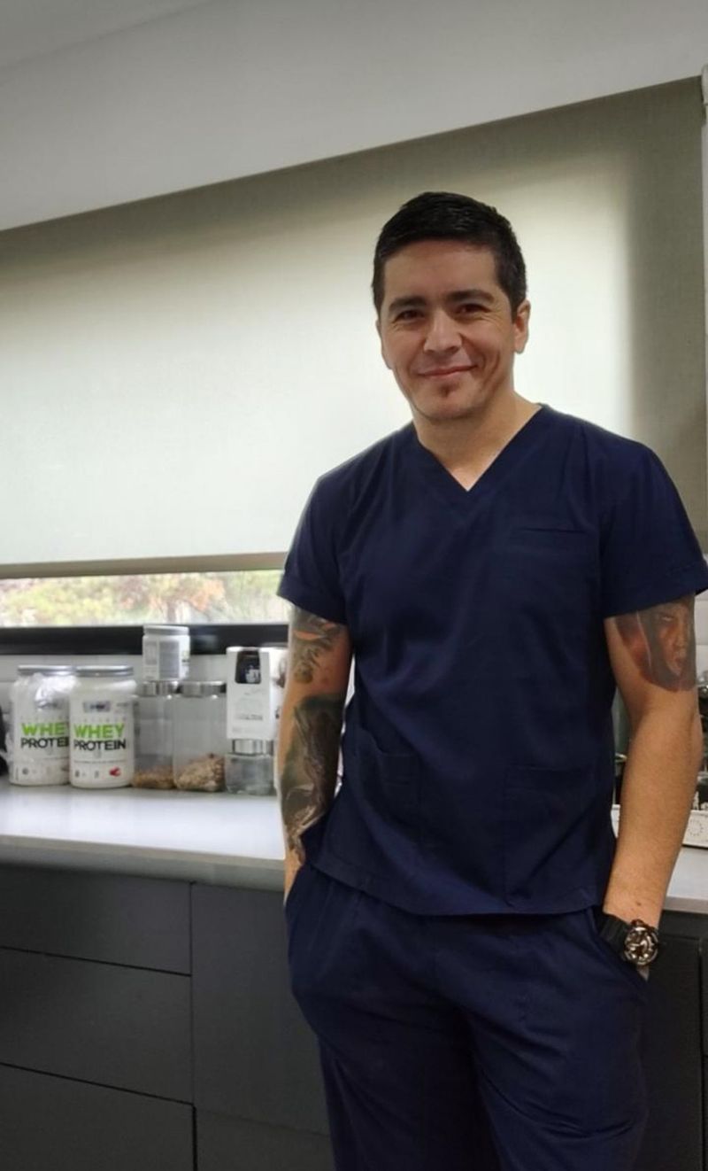Diego, 43