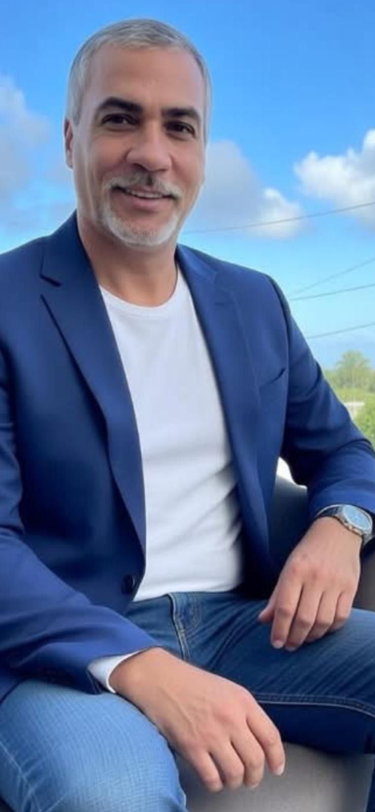 Hector Del Valle, 57