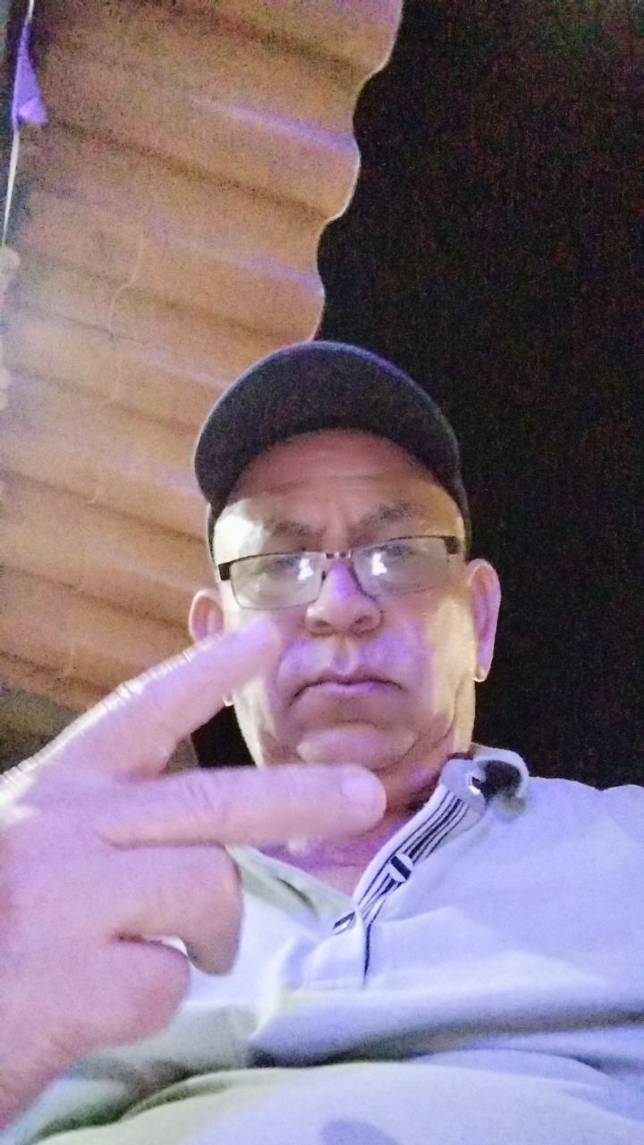 Jose, 60