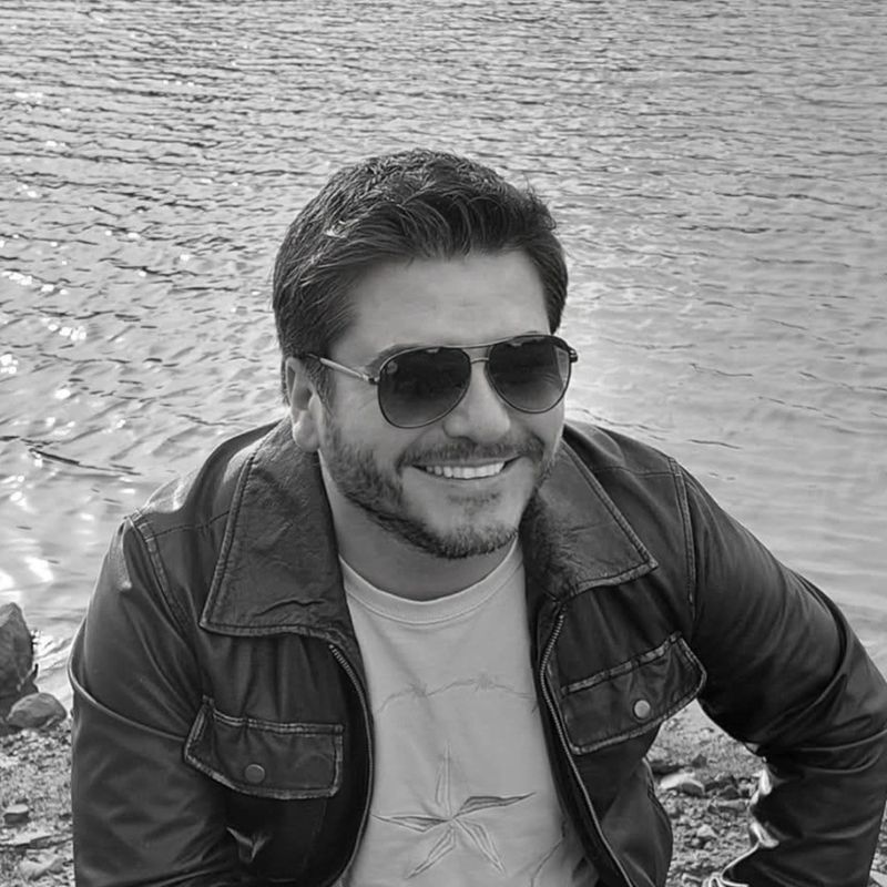 Felipe, 43