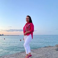 Natalia, 46