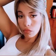 Andrea, 40