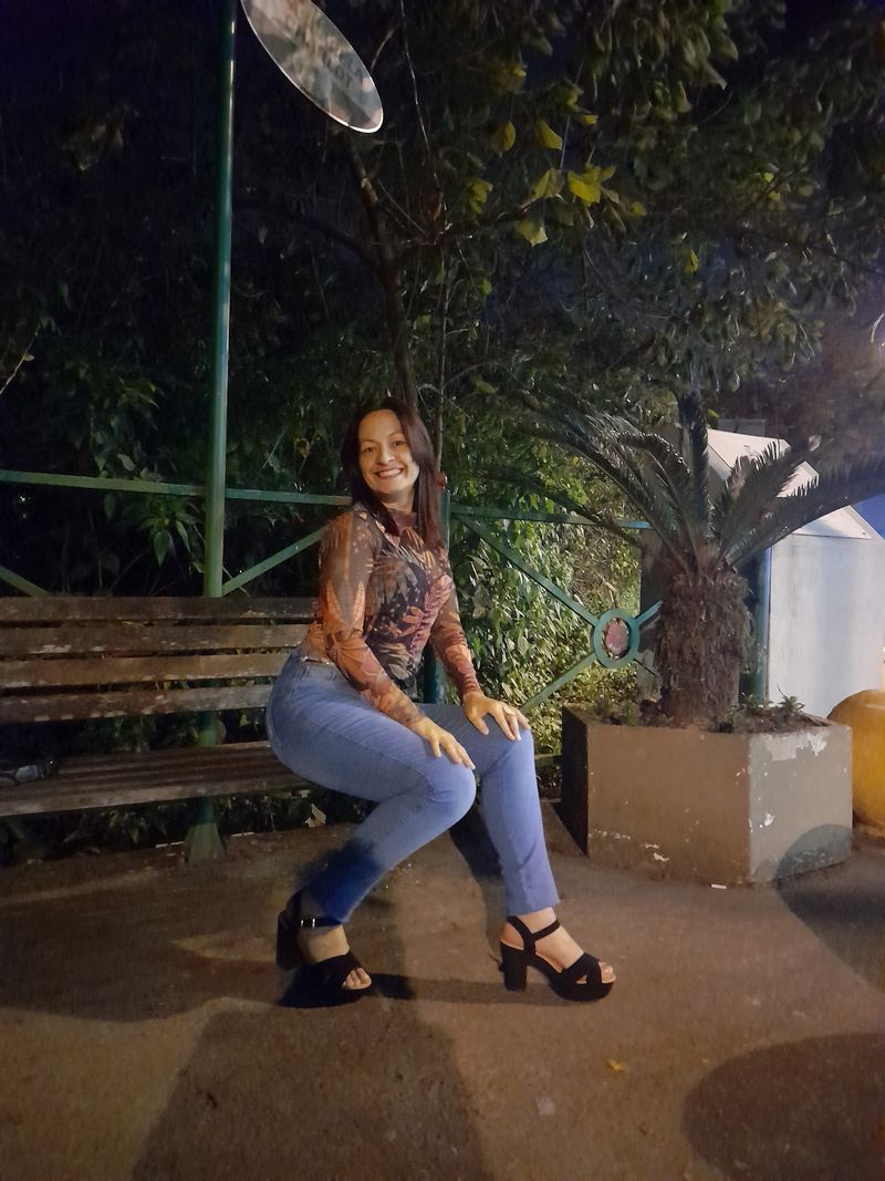 Yelis, 50