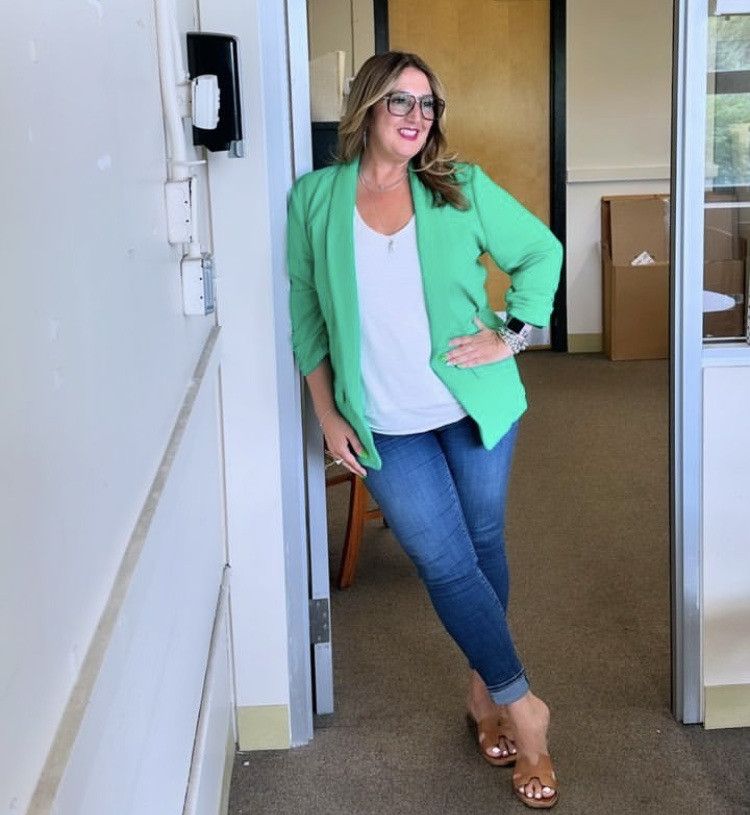 Jennifer, 49
