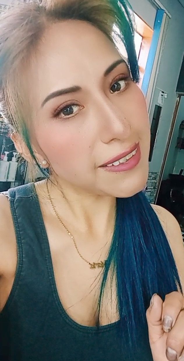 Maria, 35