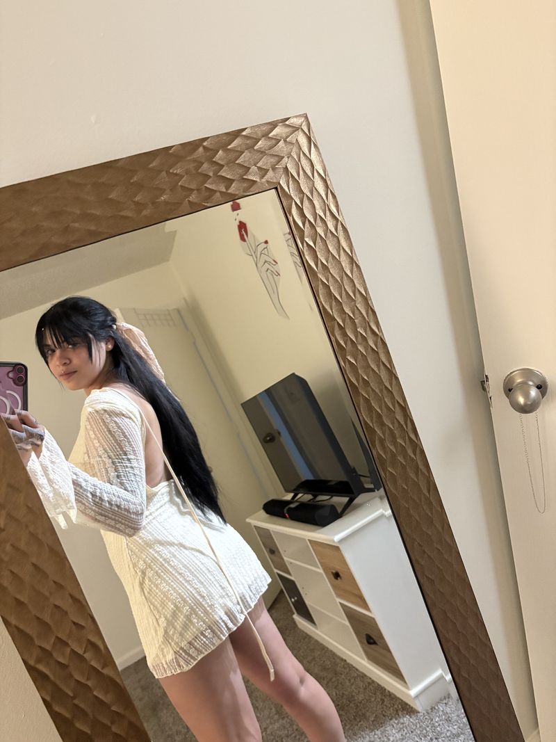 Liannet, 25