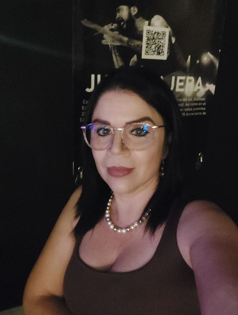 Lili, 47