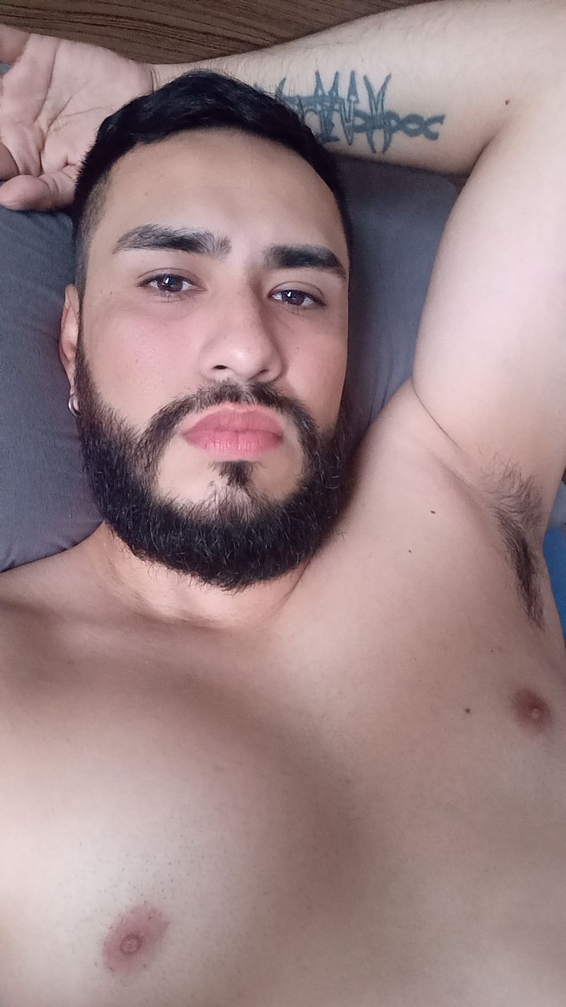 Paulo, 32