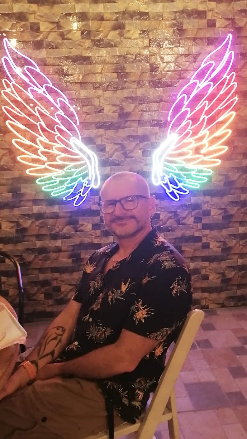 Crisanto, 54