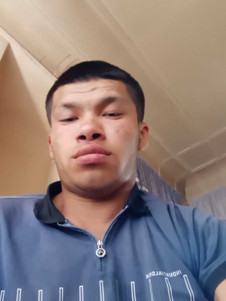 Abdulbosid, 21