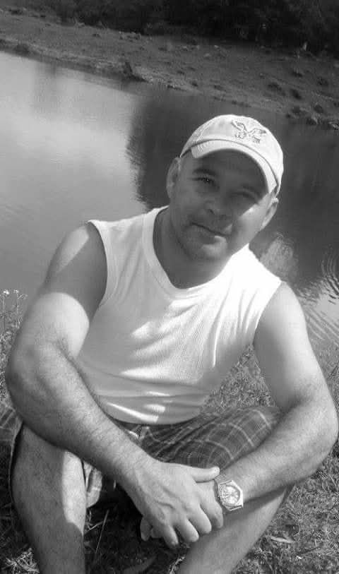 Antonio, 48