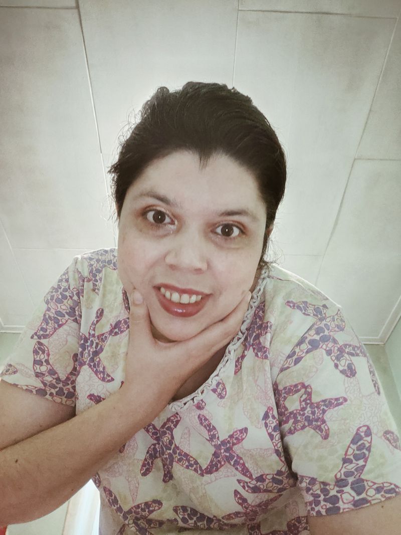 Yessenia Vanessa, 38