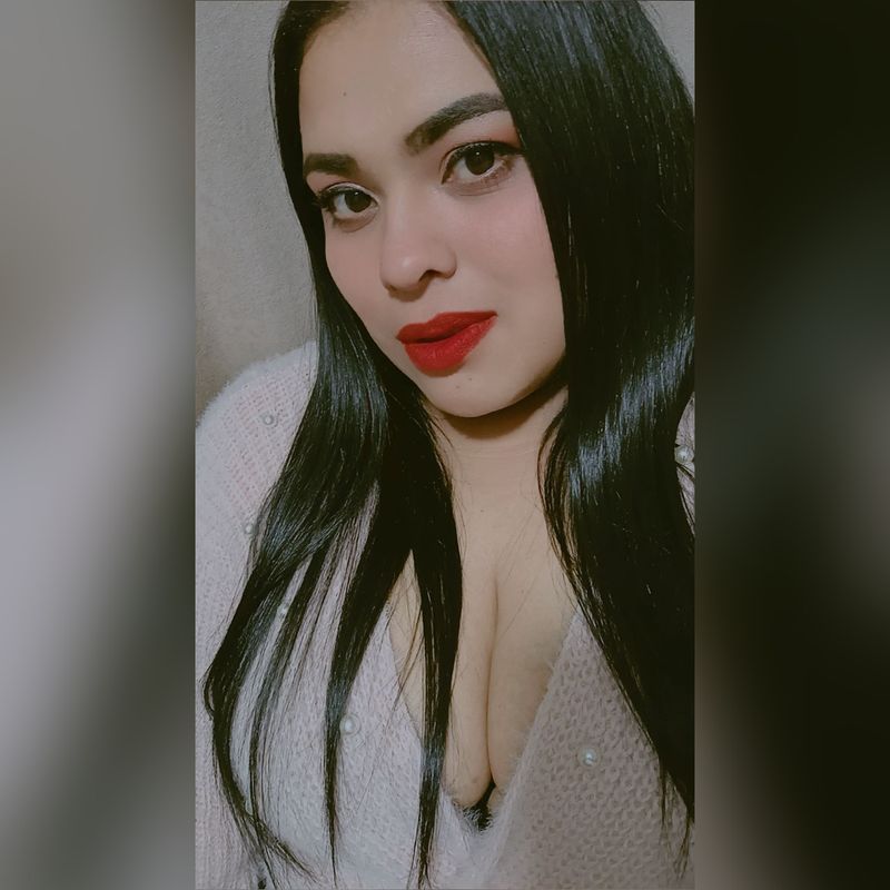 Karina, 30