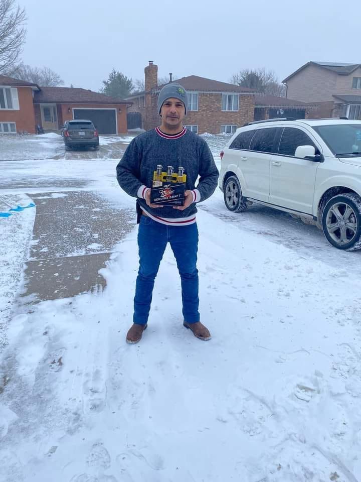 Tony, 44