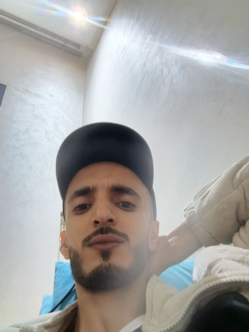 Morad, 27