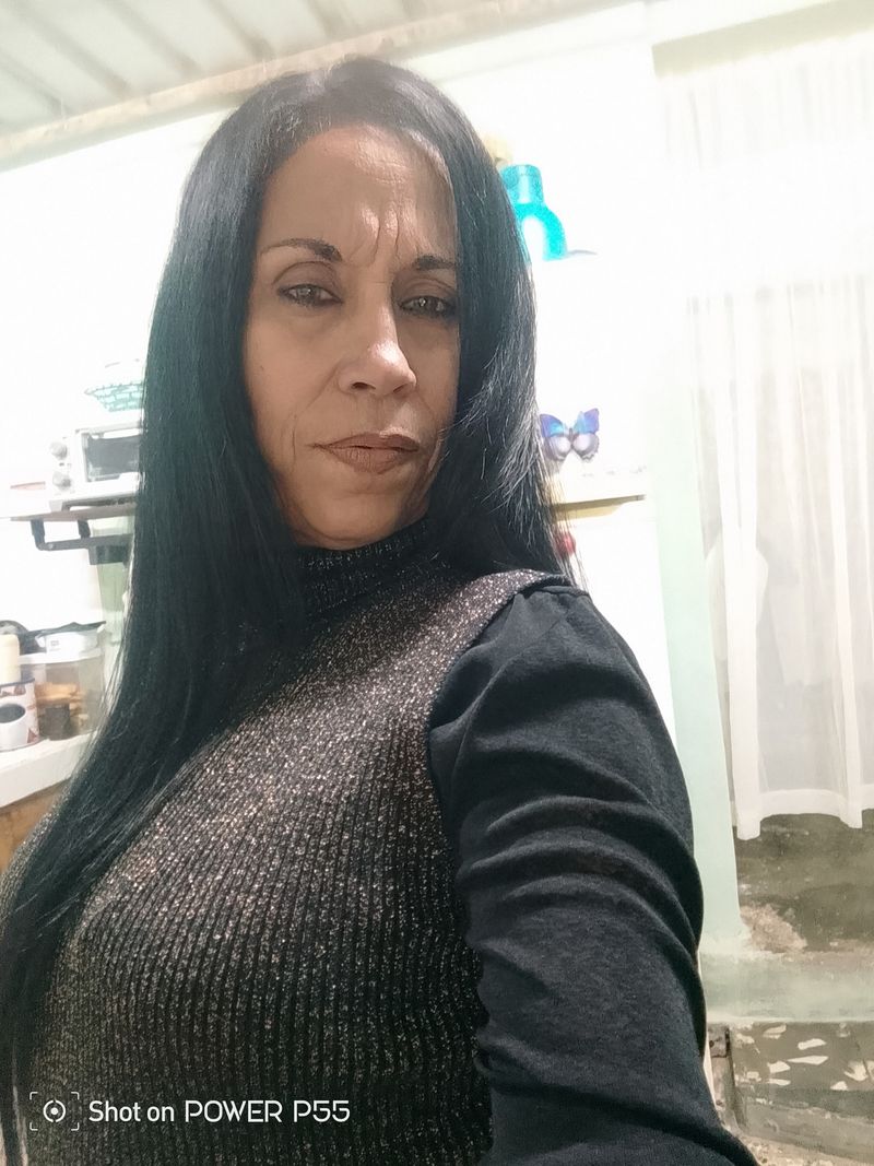 Yamila, 54