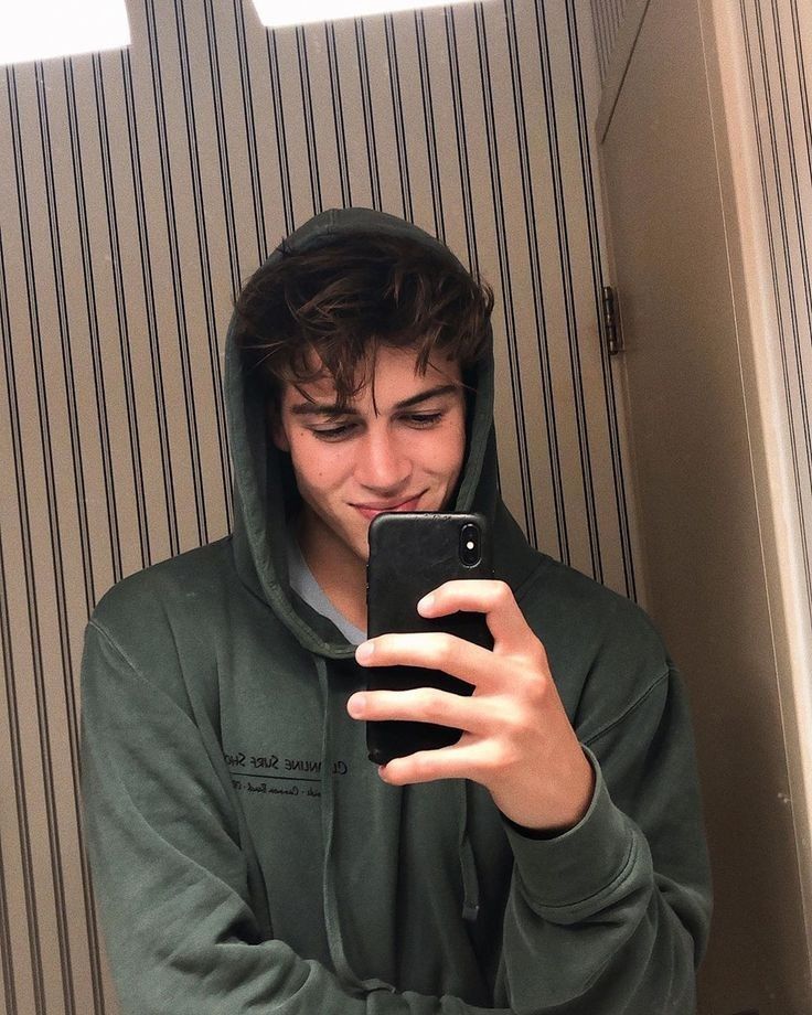 Noah, 18