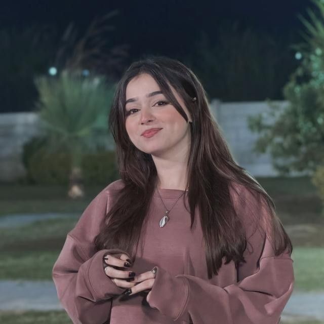 Anaya, 22